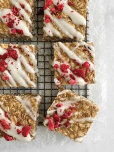 Grab & Go Peanut Butter & Jelly Oat Bars