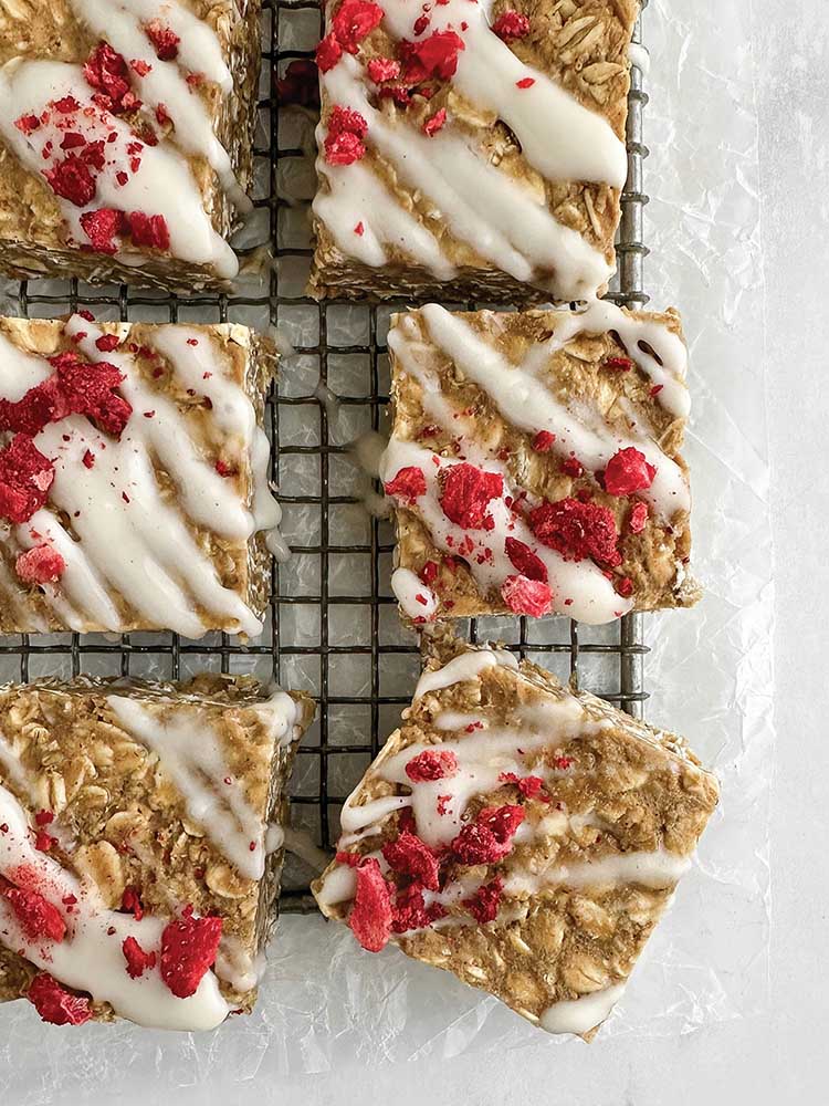 Grab & Go Peanut Butter & Jelly Oat Bars